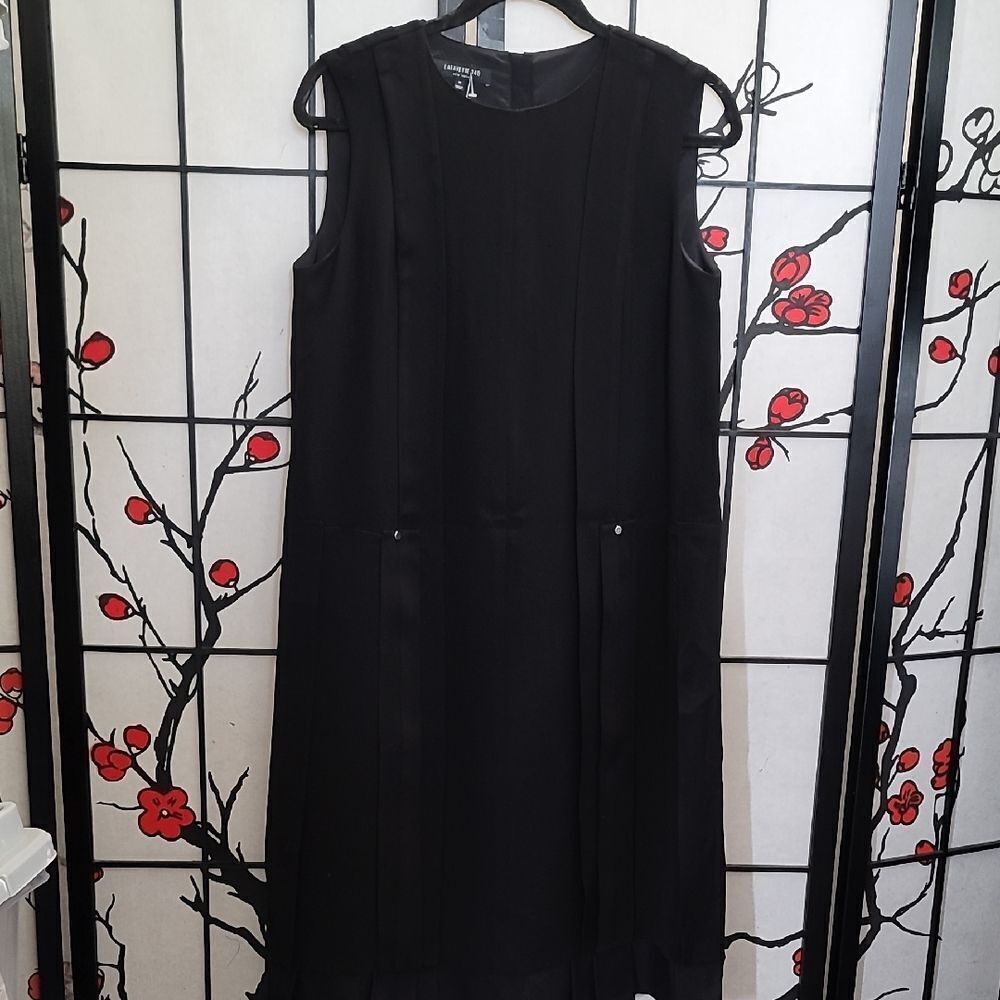 Lafayette 148 New York Black Knife Pleat Dress